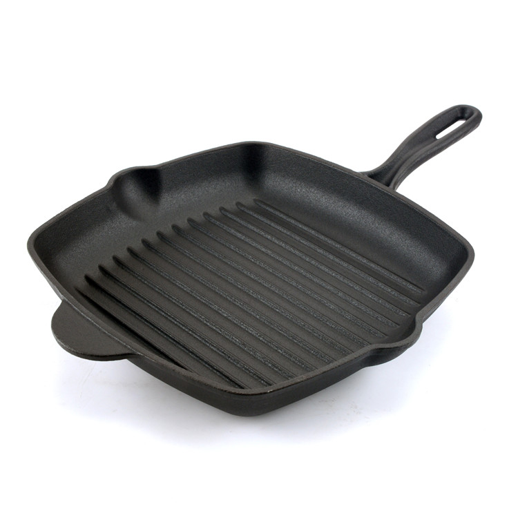 Po&ecirc;le &agrave; frire antiadh&eacute;sive en fonte, ensemble d'ustensiles de cuisine, po&ecirc;le en fonte &eacute;maill&eacute;e