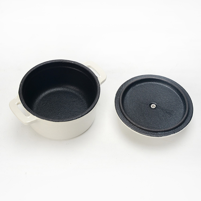 Mini cocotte en fonte &eacute;maill&eacute;e