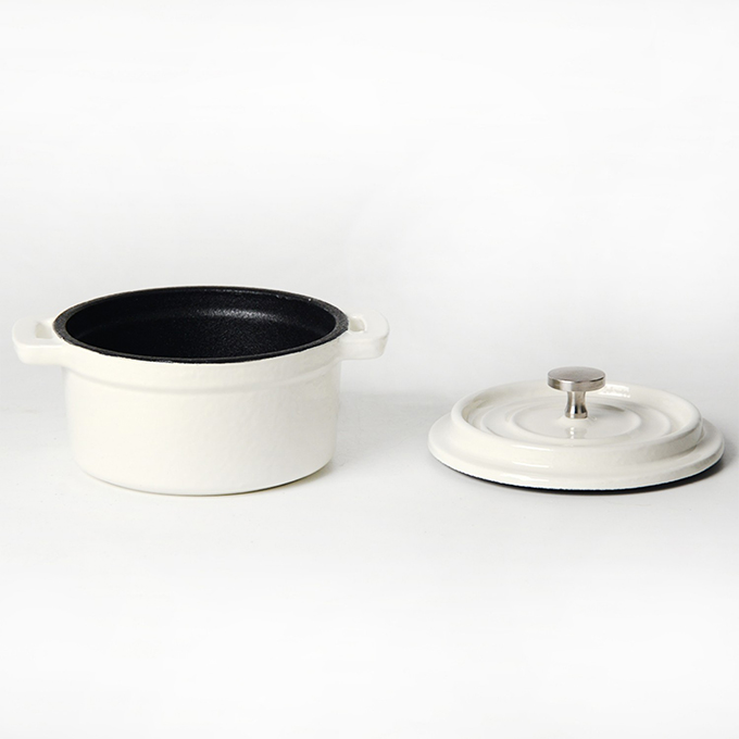 Mini cocotte en fonte &eacute;maill&eacute;e