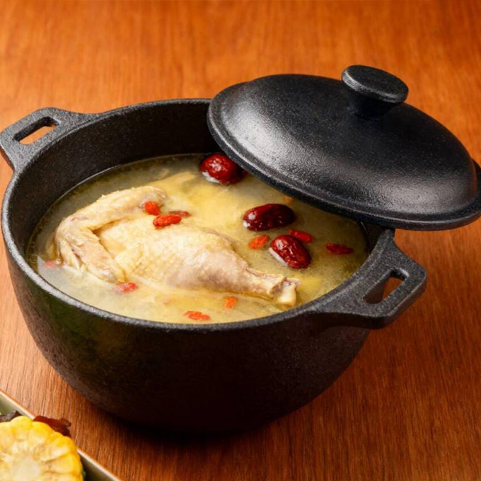 Mini cocotte hollandaise en fonte de 10&nbsp;cm
