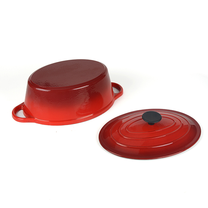 Cocotte ovale en fonte &eacute;maill&eacute;e 20 cm