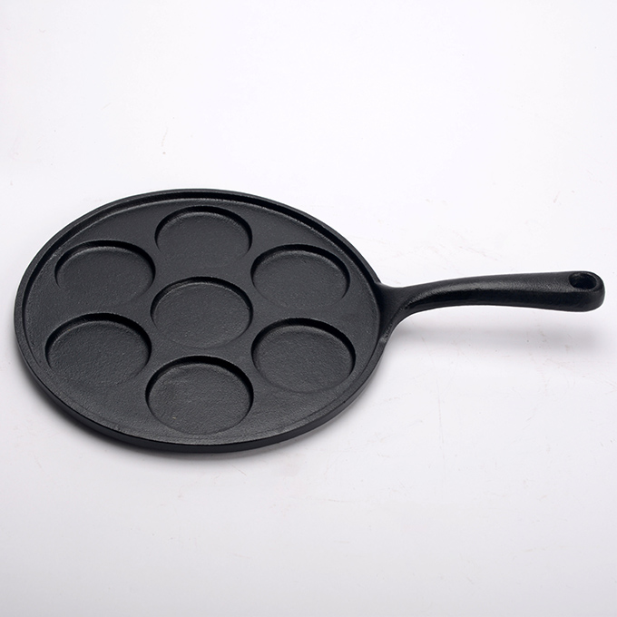 Po&ecirc;le &agrave; cr&ecirc;pes plusieurs pi&egrave;ces en fonte