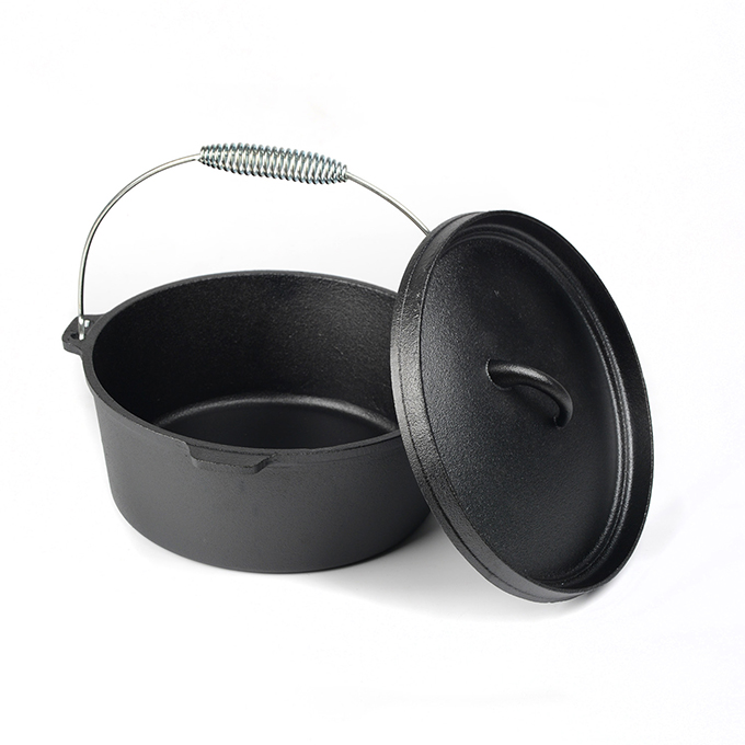 Four hollandaise de camping en fonte avec l&egrave;ve-couvercle et sac de rangement