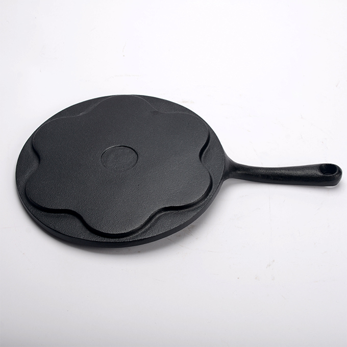 Po&ecirc;le &agrave; cr&ecirc;pes plusieurs pi&egrave;ces en fonte