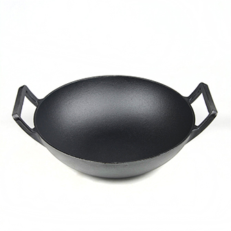 Wok &agrave; double poign&eacute;e en fonte pr&eacute;-assaisonn&eacute;e