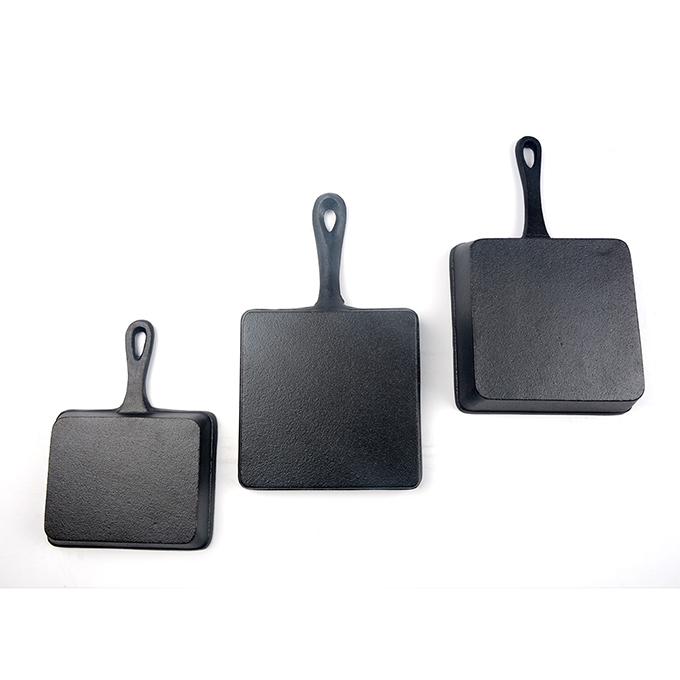 Ensemble de mini-po&ecirc;les en fonte 3&nbsp;pi&egrave;ces